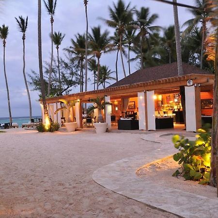 Chic Beachfront Apartment - Private Beach Access 蓬塔卡纳 外观 照片